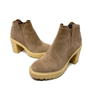 Dolce Vita‎ Cashe H2O Taupe Suede Lug Sole Ankle Platform Boots 8.5 Waterproof